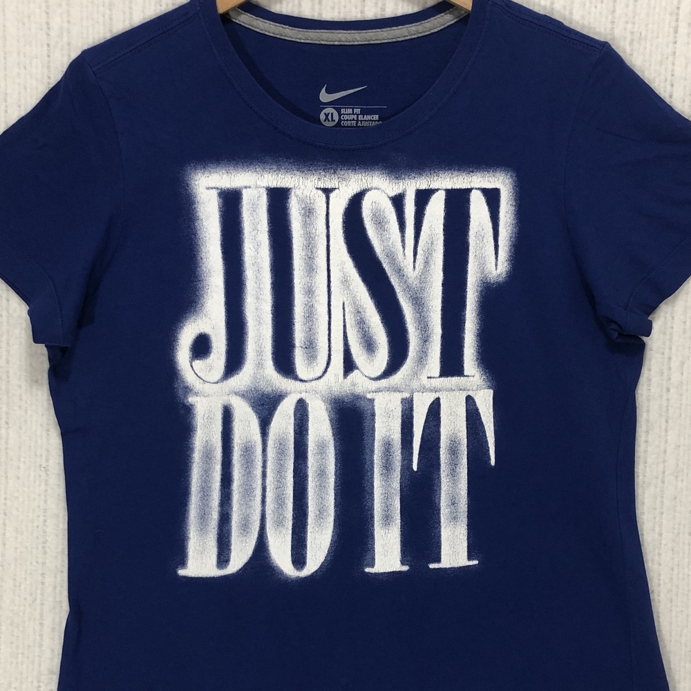 Nike Womens XL Blue Just Do It Spray Paint Graphic Slim Fit Short Sleeve T-Shirt